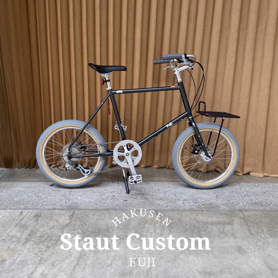FUJI STAUT ハクセン実車カスタム施工例 2026-09-27 TRSポーターラック（BLACK）・グレーガムタイヤ・プロムナードハンドル・OURYグリップ（GRAY）・ダブルレッグスタンド・スカルペダル